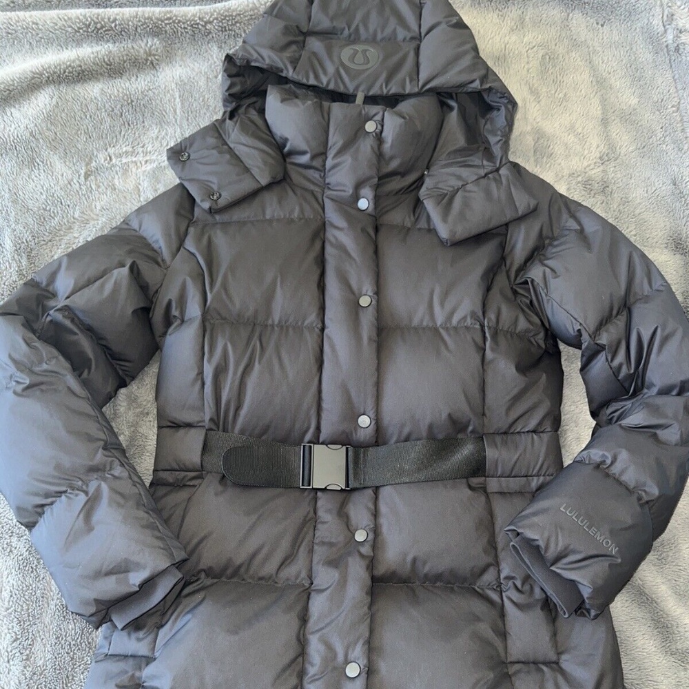 Lululemon Wunder Puff Waist Jacket